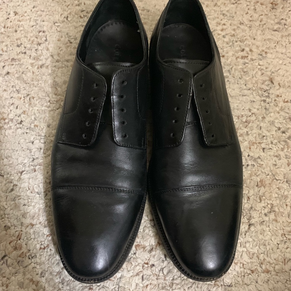 Cole Haans Oxford shoes